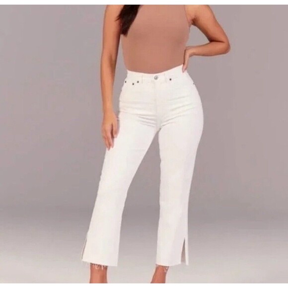 Abercrombie & Fitch Denim - ABERCROMBIE Ultra High Rise Kick Flare Crop Jeans in White Denim Size 28 / 6